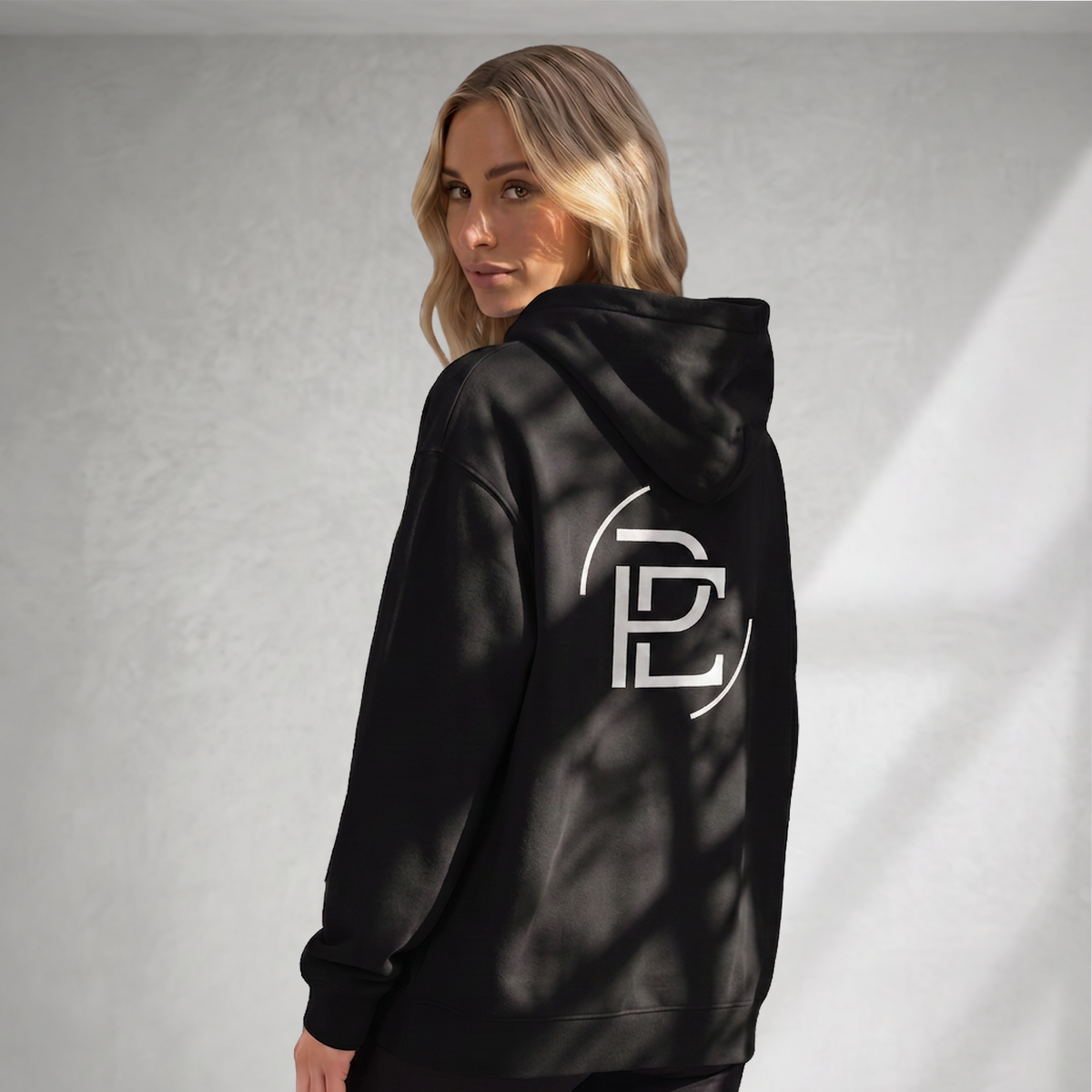 Relaxed Hoodie Merged Logo - Black
