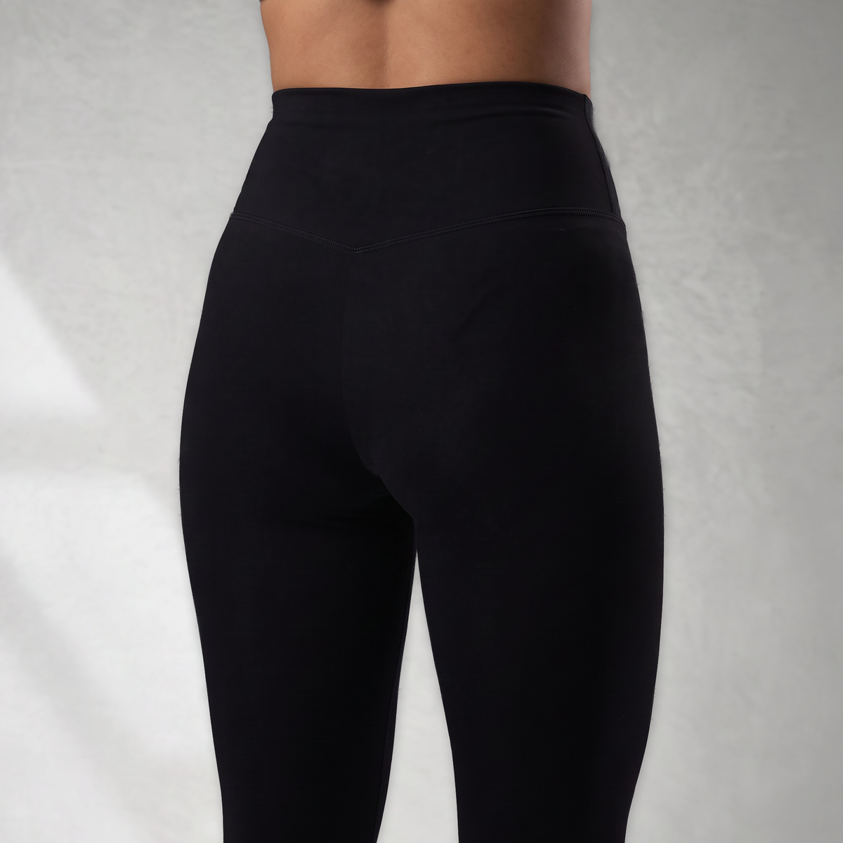 Women’s Cross Waist Seamless Leggings - Black