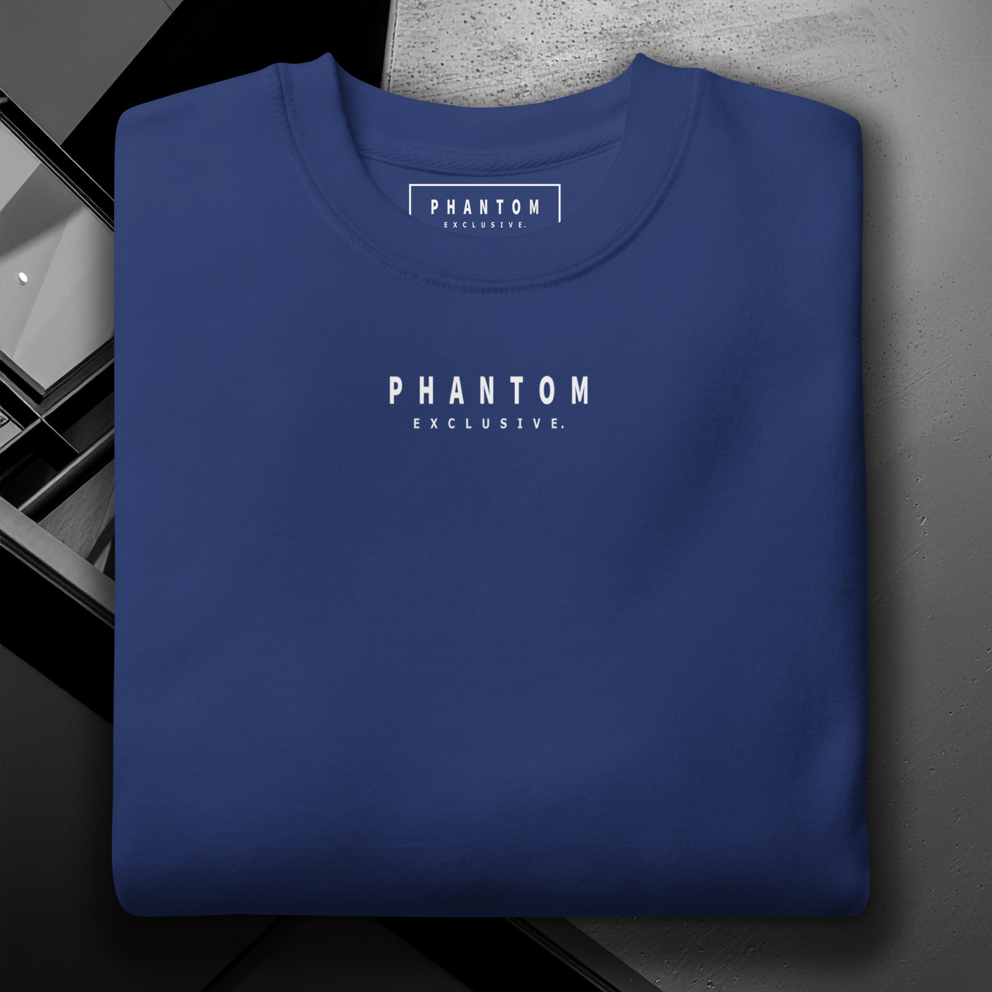 Premium Relaxed Fitted Jumper - Blue & White